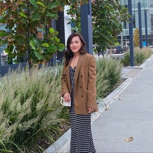 Meet your Posher, Ly